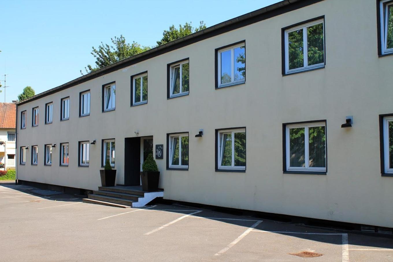 Hotel U Muelheim Free Parking Highspeed Wifi ミュルハイム・アン・デア・ルール エクステリア 写真